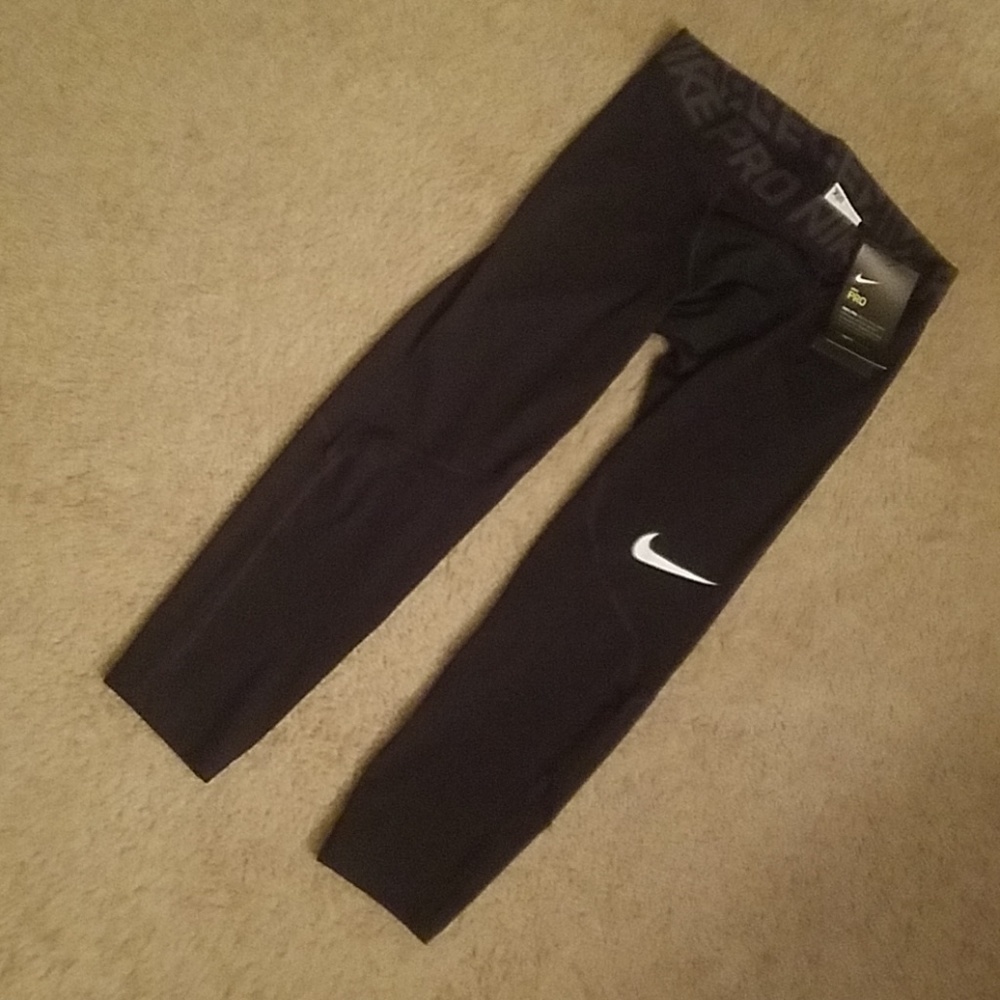 Nike Pro pants capris